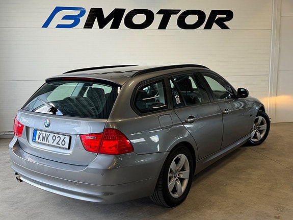 BMW 318d 4 of 12