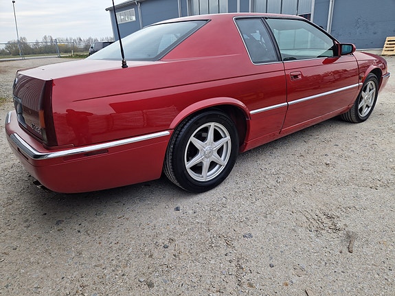 Cadillac Eldorado 4 of 9