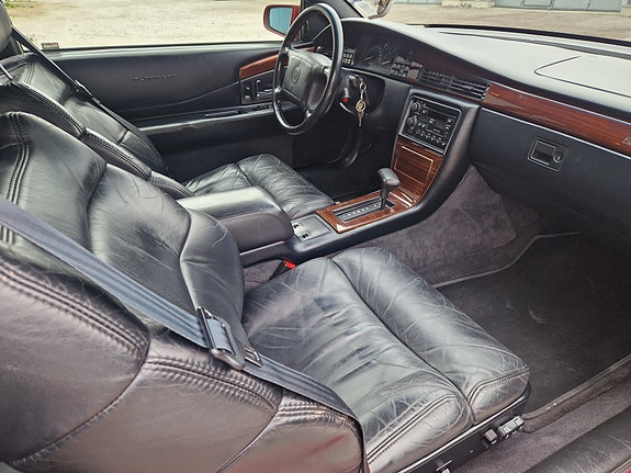 Cadillac Eldorado 6 of 9