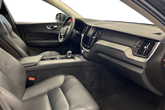 Volvo XC60 19 of 26