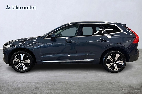 Volvo XC60 3 of 26
