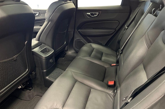 Volvo XC60 20 of 26