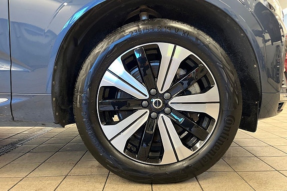 Volvo XC60 11 of 26