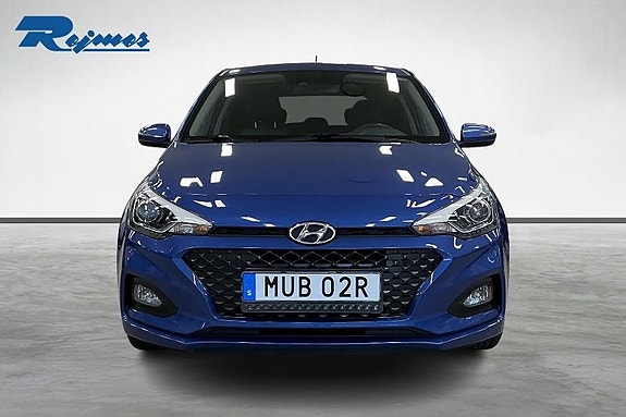 Hyundai i20 5 of 17