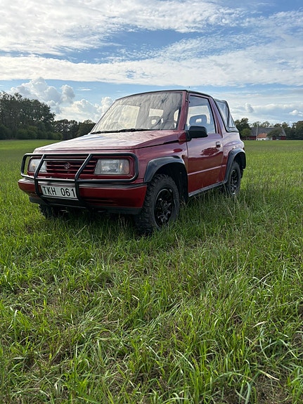 Suzuki Vitara 10 of 30