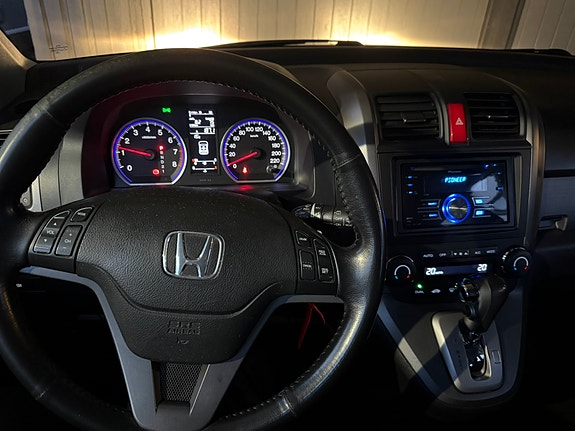 Honda CR-V 8 of 10