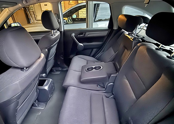 Honda CR-V 10 of 10