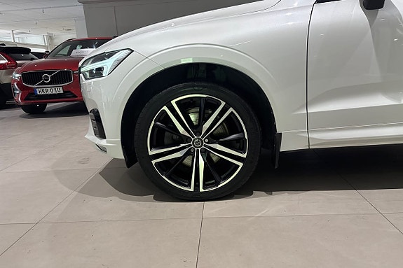 Volvo XC60 17 of 24