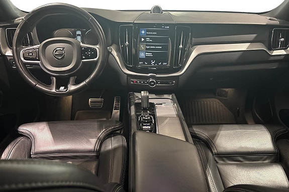 Volvo XC60 10 of 24