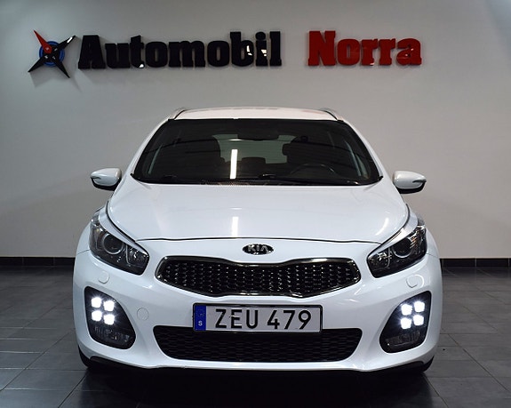 Kia Ceed 4 of 22