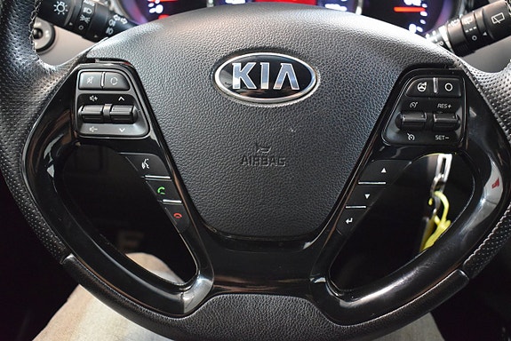 Kia Ceed 15 of 22