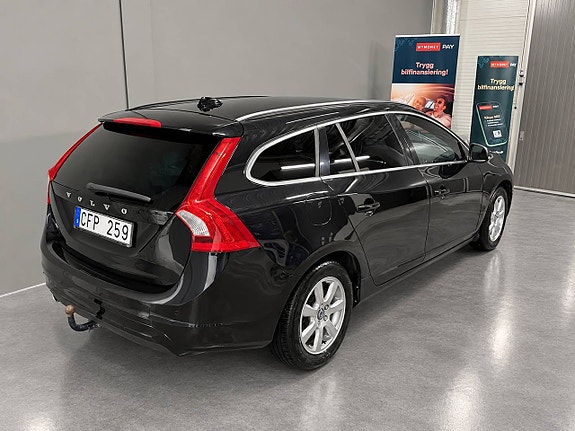 Volvo V60 5 of 13