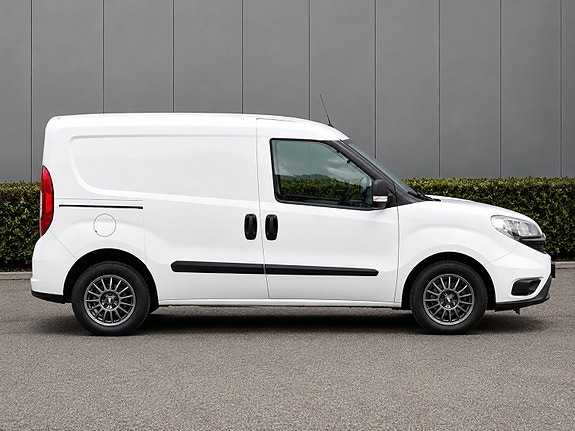 Fiat Doblo 2 of 7