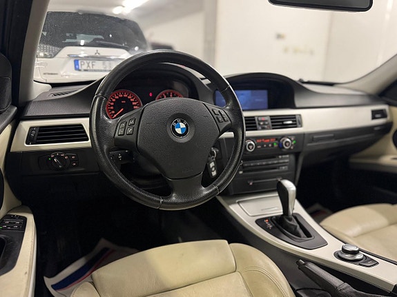 BMW 325i 5 of 19
