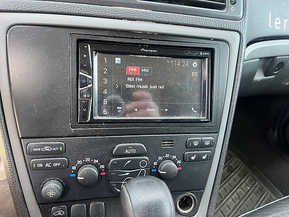 Volvo V70 10 of 12