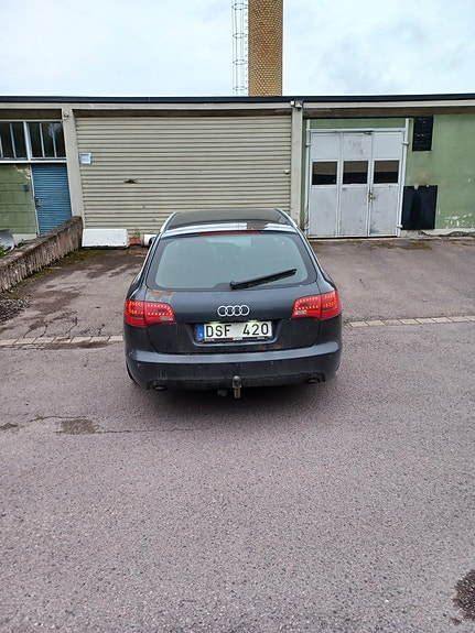 Audi A6 3 of 3