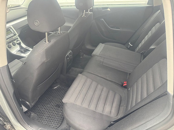 Volkswagen Passat 7 of 7