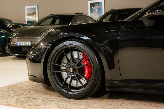 Porsche 911 7 of 30