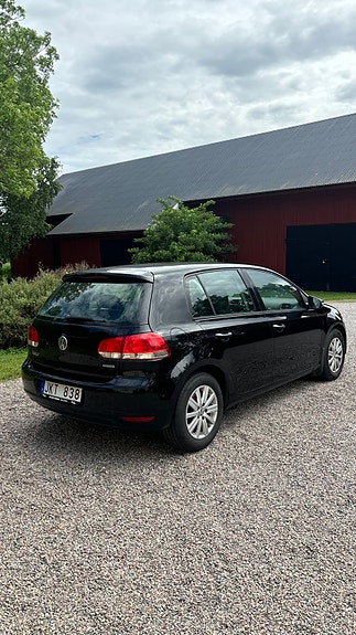 Volkswagen Golf VI 2 of 4