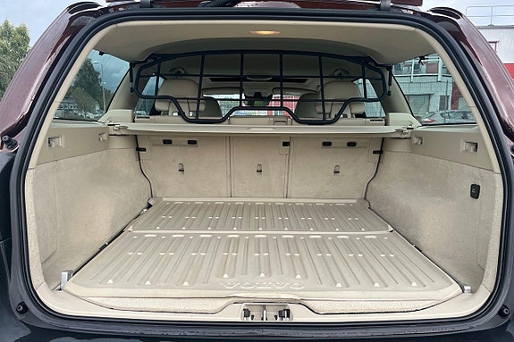 Volvo XC70 28 of 30