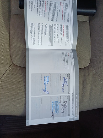 Volvo V70 12 of 15