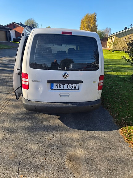 Volkswagen Caddy 4 of 5
