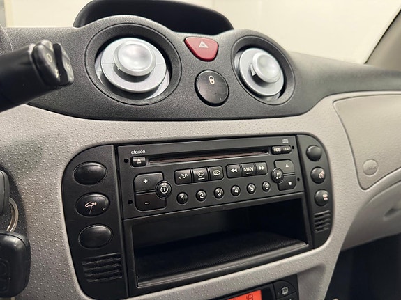 Citroen C3 18 of 24