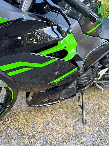 Kawasaki Ninja 400 6 of 7