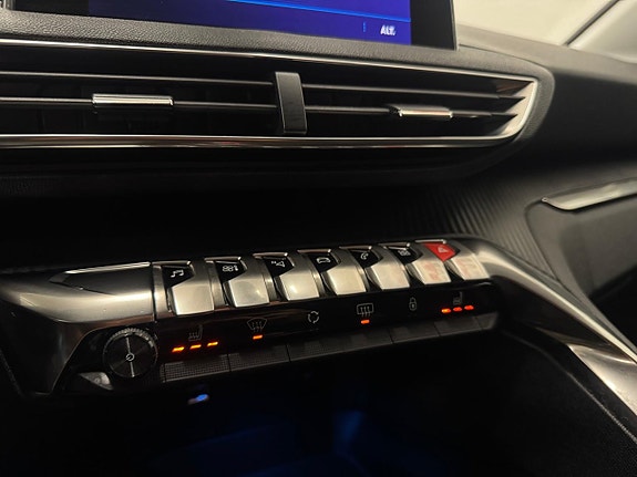 Peugeot 3008 18 of 25