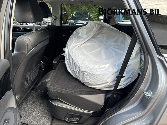 Kia Sorento 9 of 14