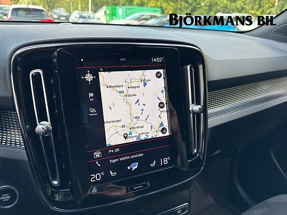 Volvo XC40 11 of 14