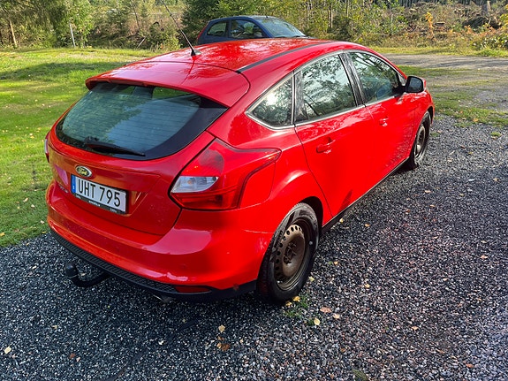 Ford Focus 3 of 5