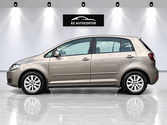 Volkswagen Golf Plus 2 of 13