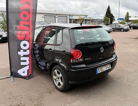 Volkswagen Polo 4 of 9