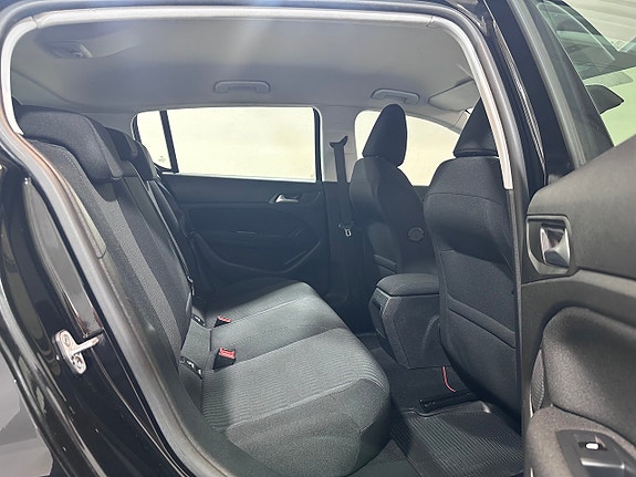Peugeot 308 14 of 22