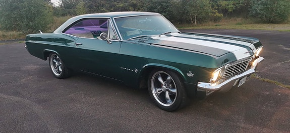 Chevrolet Impala 3 of 16