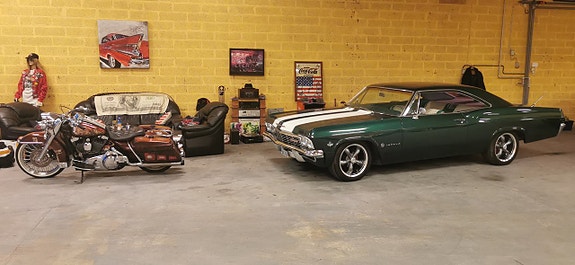 Chevrolet Impala 16 of 16
