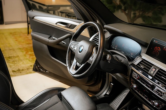 BMW X3 30 of 30