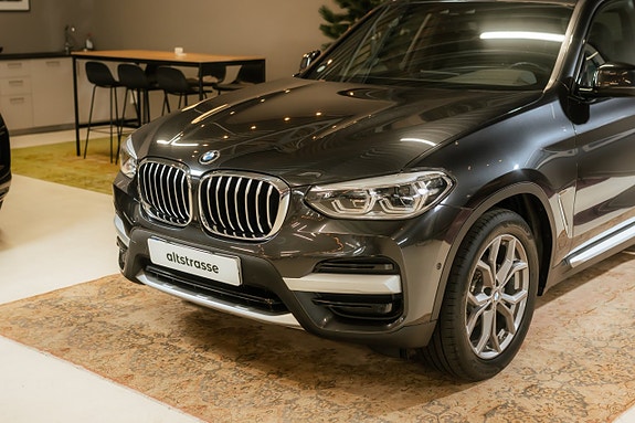 BMW X3 2 of 30