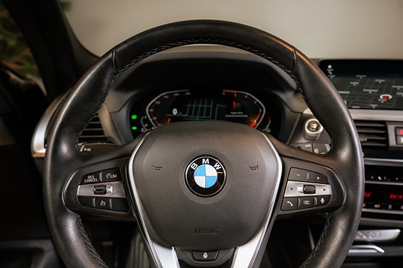 BMW X3 17 of 30
