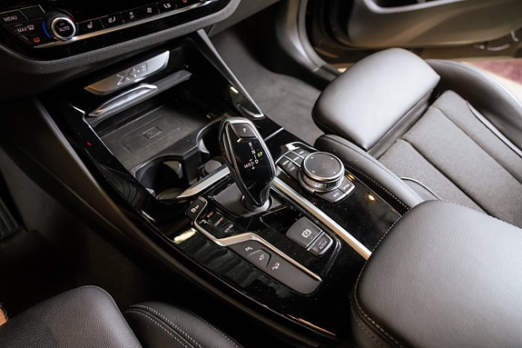 BMW X3 21 of 30