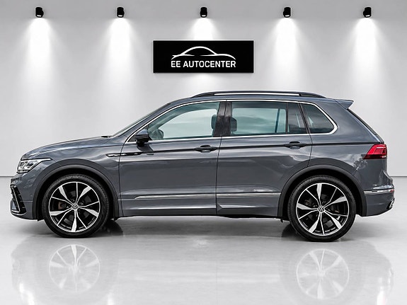 Volkswagen Tiguan 2 of 14
