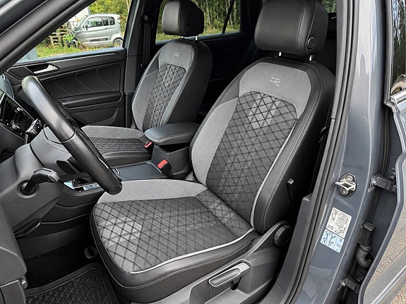 Volkswagen Tiguan 11 of 14