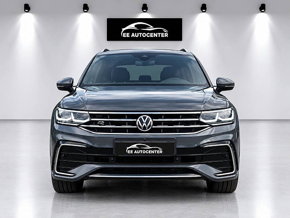 Volkswagen Tiguan 8 of 14