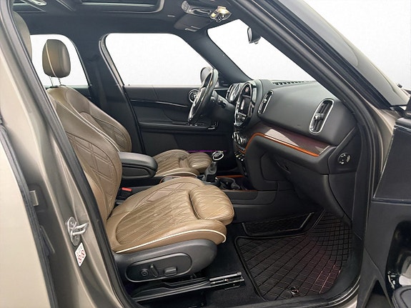MINI Countryman SE 15 of 30