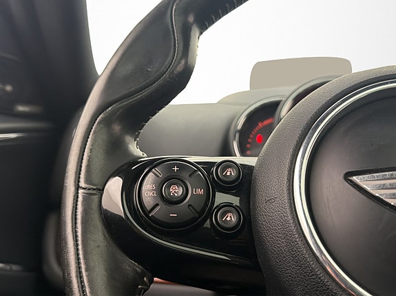 MINI Countryman SE 21 of 30