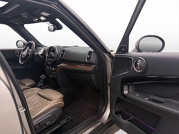 MINI Countryman SE 16 of 30