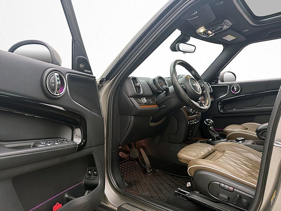 MINI Countryman SE 11 of 30
