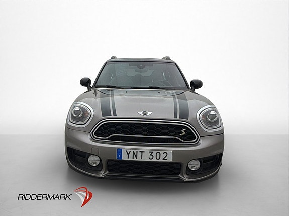MINI Countryman SE 2 of 30