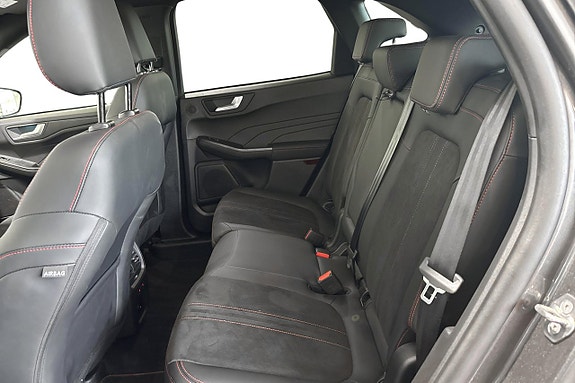 Ford Kuga 9 of 11